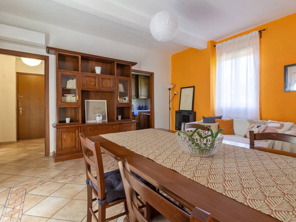 Appartamento a Leggiuno in Via Gate, 1 - Foto 2