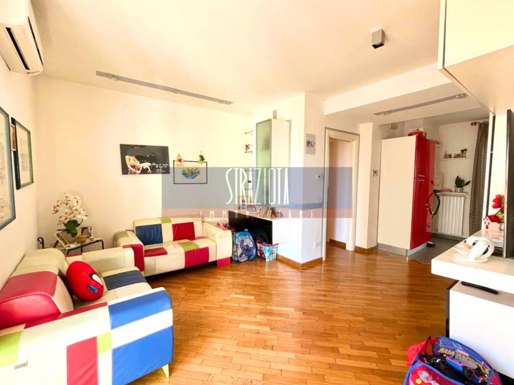 Appartamento a Modugno in Via Cornole di Ruccia - Foto 2