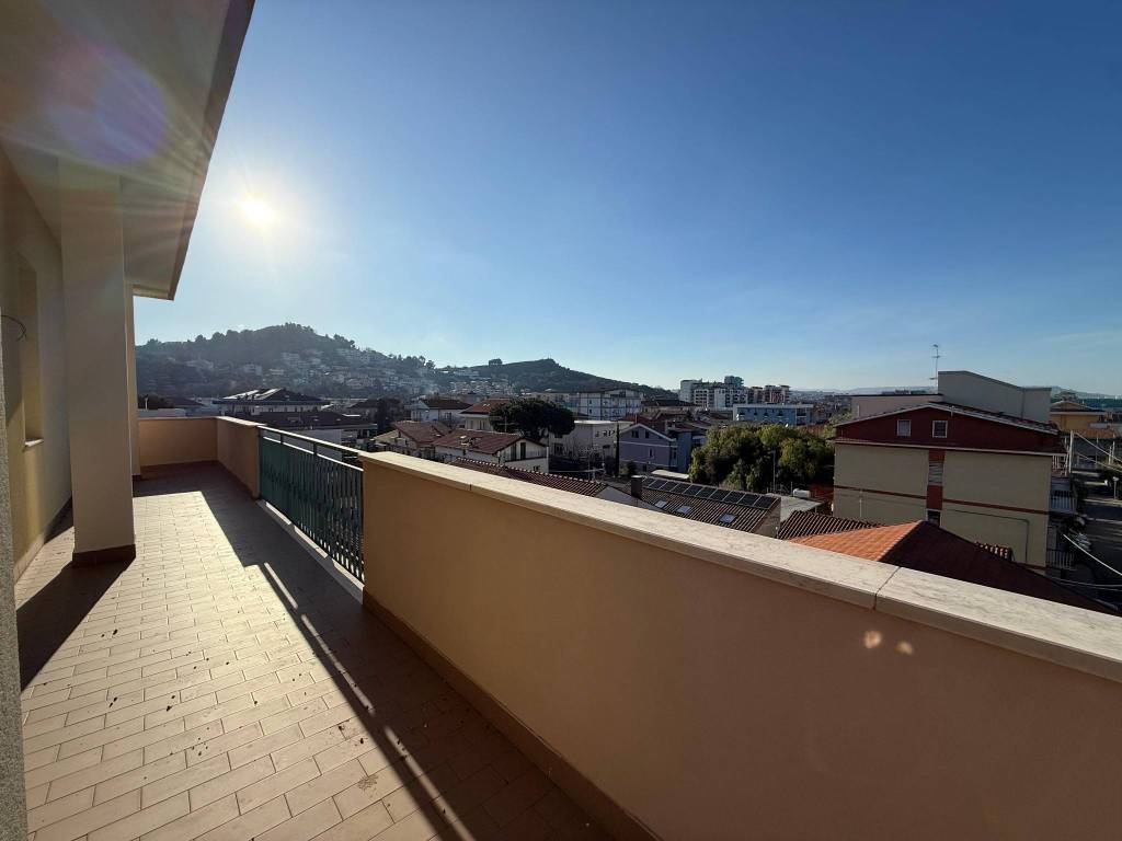 Appartamento a Montesilvano in Via Sardegna - Foto 2