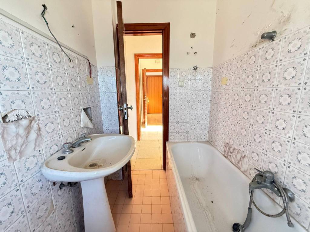 Appartamento a Montesilvano in Via Sardegna - Foto 5