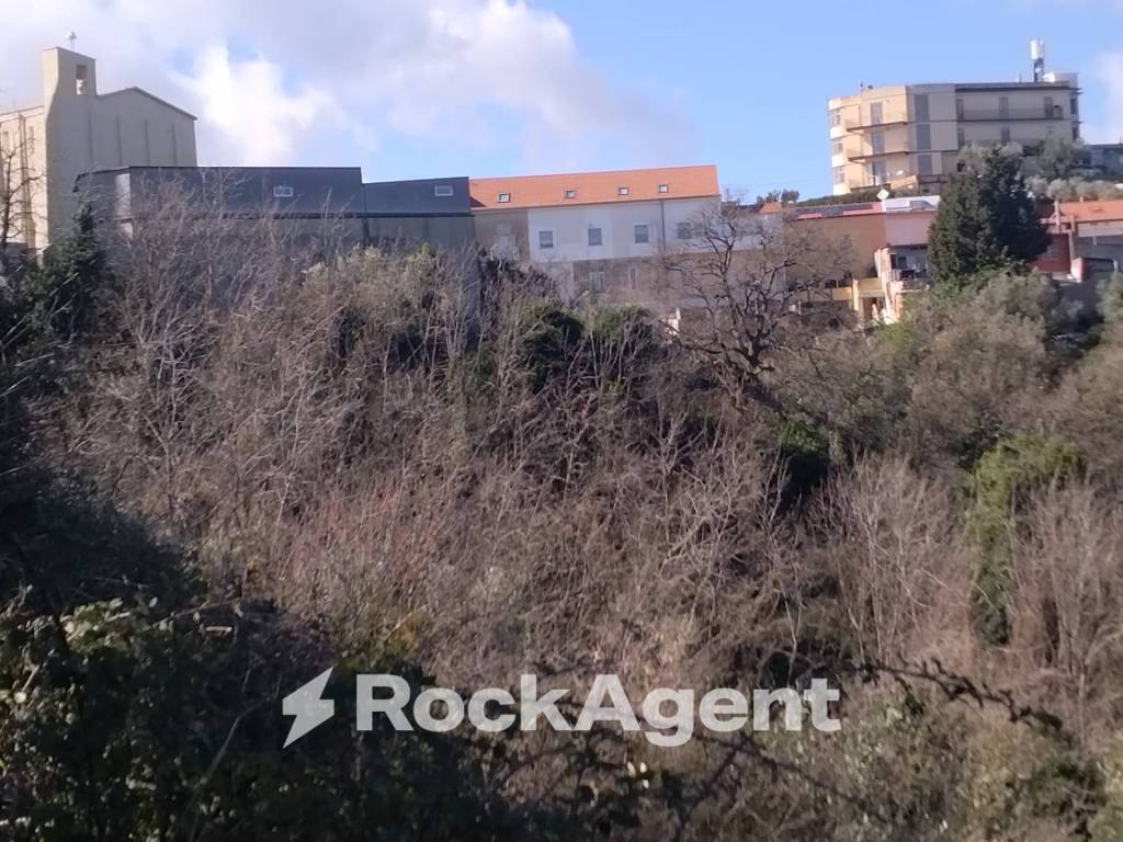Terreno a Catanzaro in Via Ettore Vitale - Foto 4
