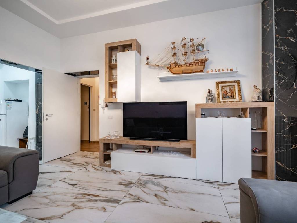 Appartamento a Lecco in Corso Giacomo Matteotti, 88 - Foto 3