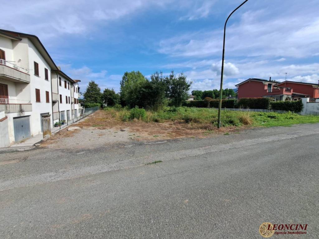 Terreno a Villafranca in lunigiana in Via delle Querce snc - Foto 3