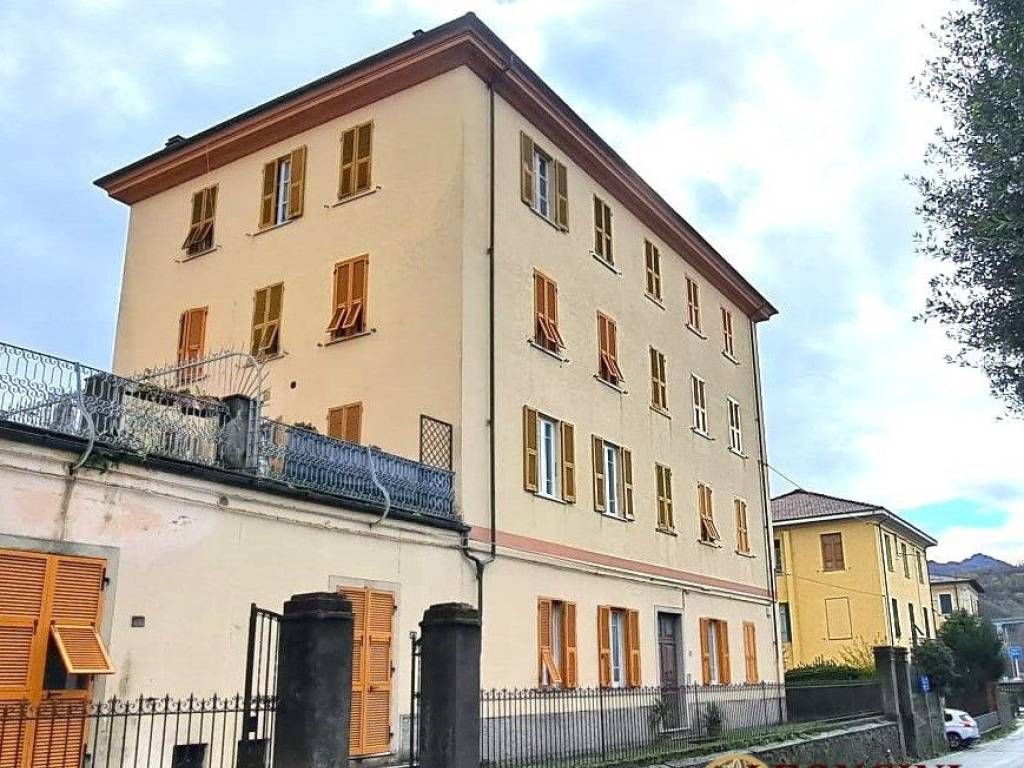 Appartamento a Pontremoli in Via Porta Fiorentina 5 - Foto 5