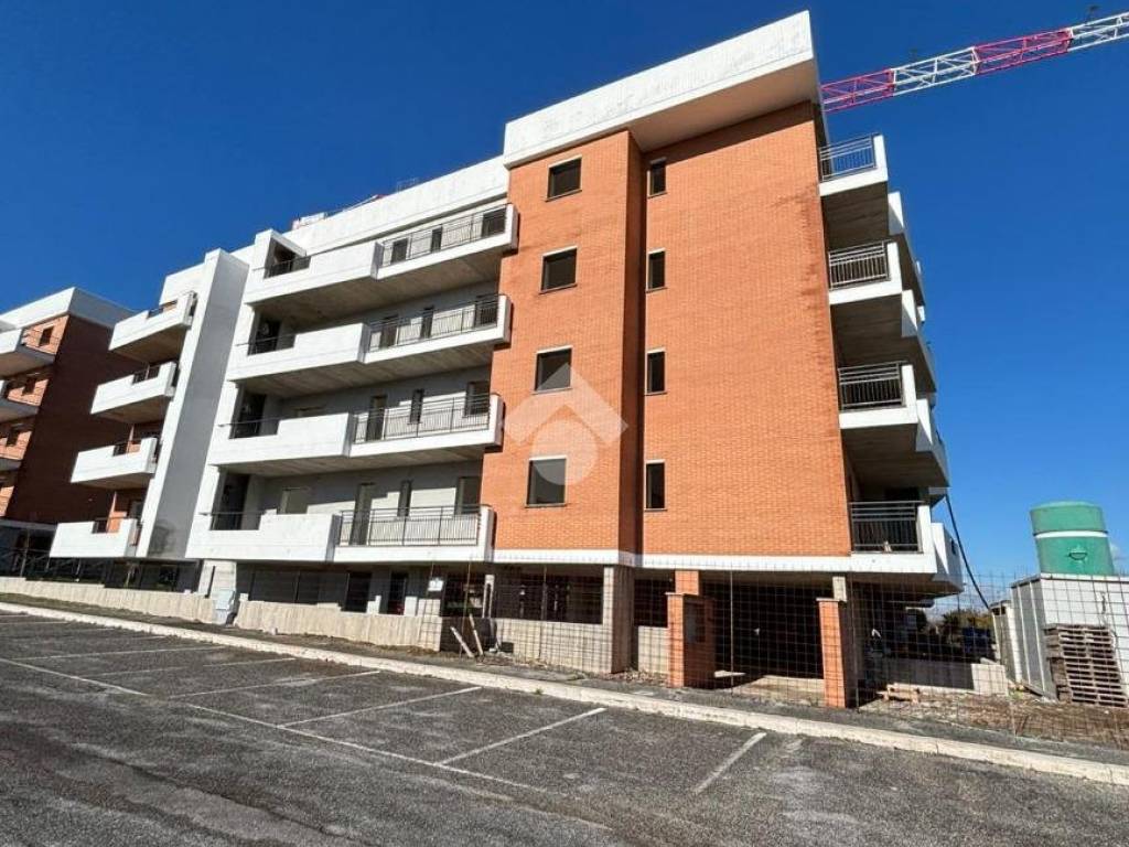 Appartamento a Roma in VIA GUIDO FIORINI, 12 - Foto 3