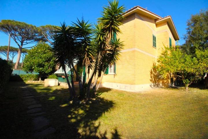 Villa a Anzio in Via delle Robinie - Foto 3