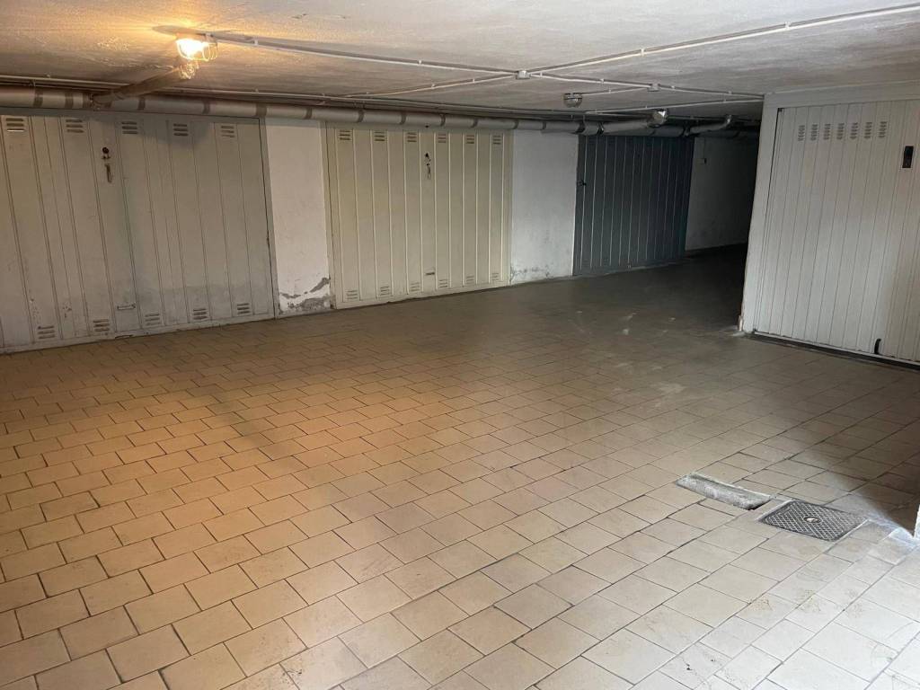 Box / garage a Vallecrosia in Via Cristoforo Colombo - Foto 3