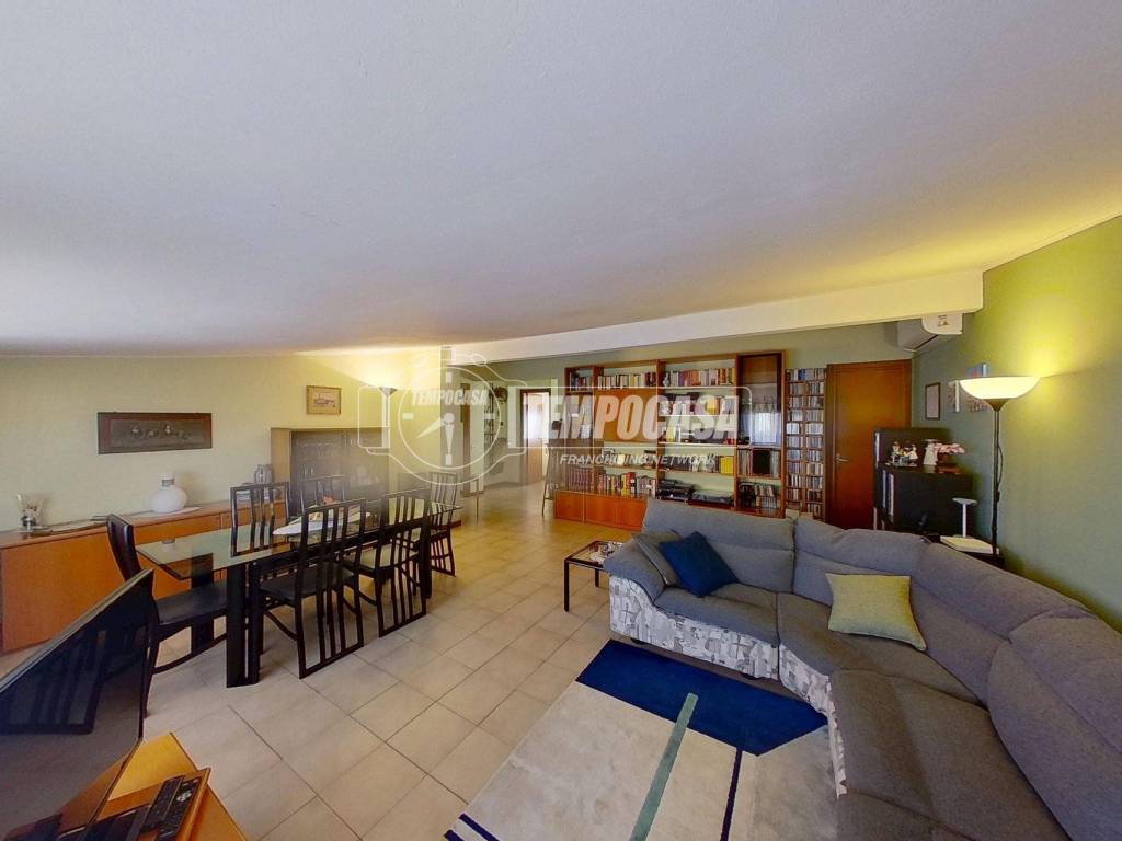 Appartamento a Cabiate in Via Fleming 2 - Foto 4