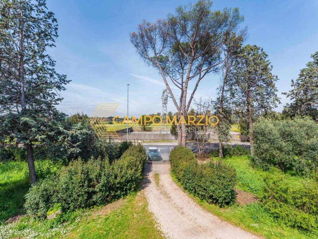 Casa indipendente a Roma in Via di Tor San Giovanni, 162 - Foto 4