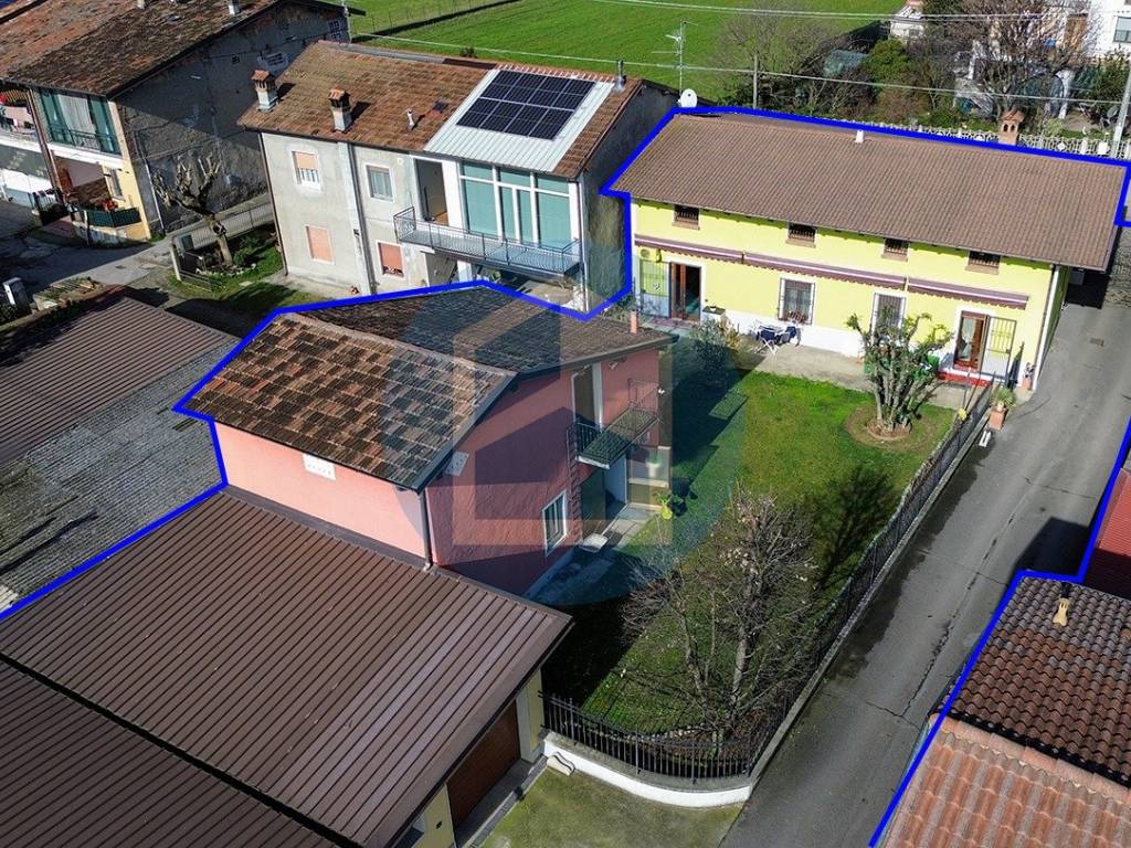 Villa a Cazzago san martino in Via Regina Elena, 120 - Foto 3