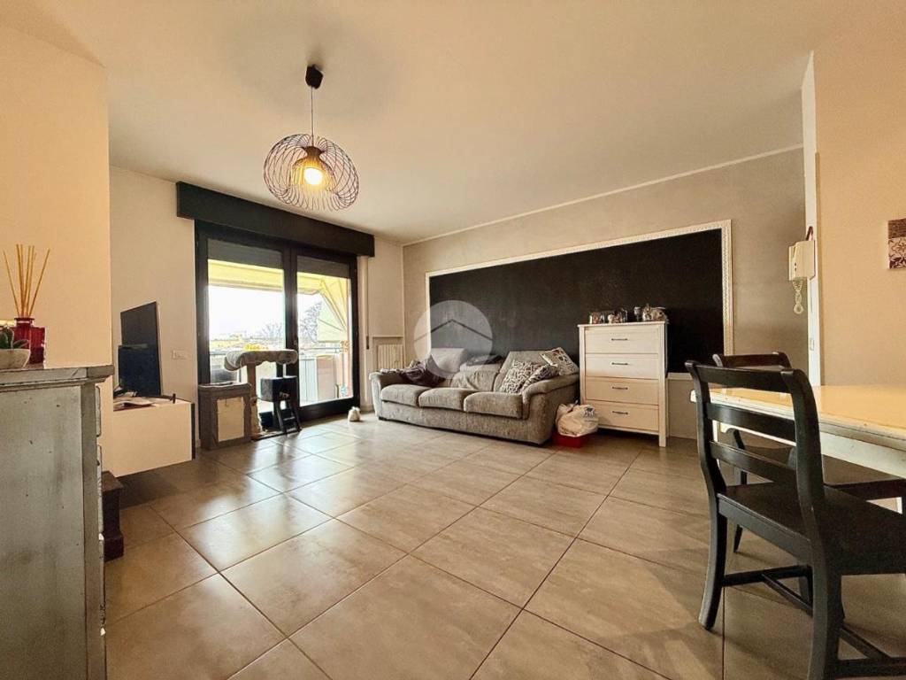 Appartamento a San giovanni lupatoto in Via Cà dei Sordi, 31 - Foto 4