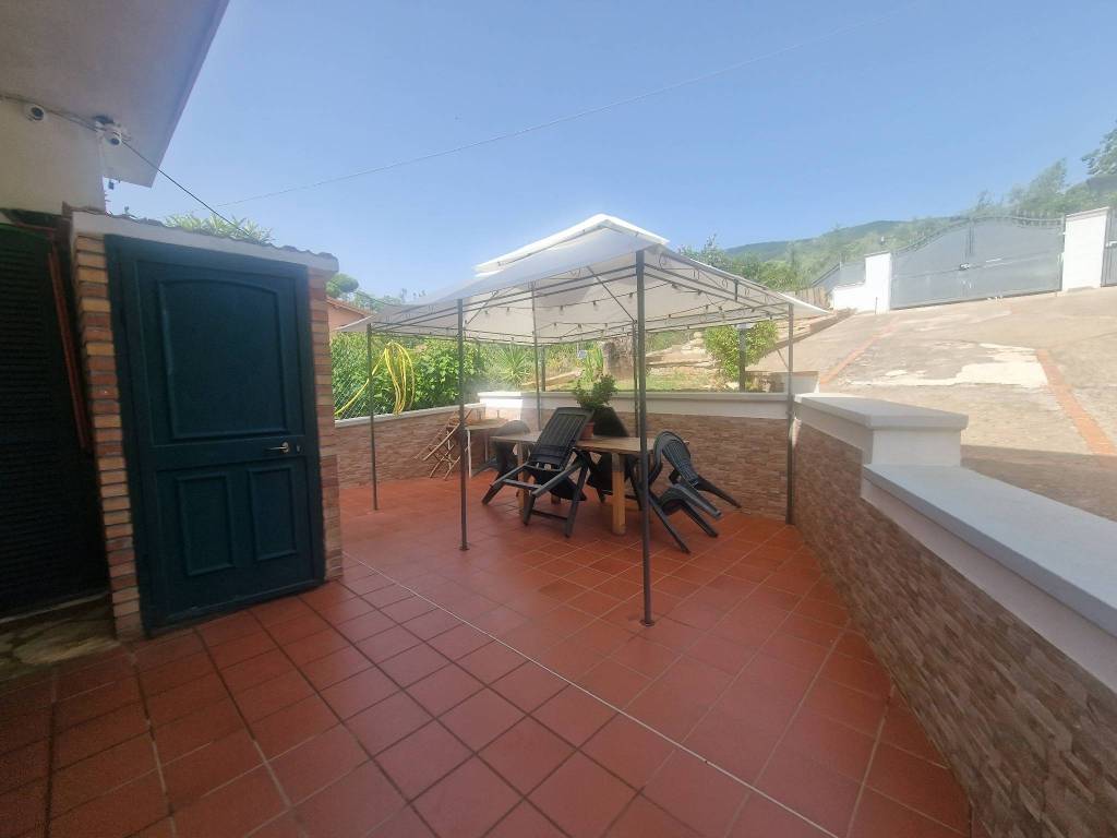 Villa a Velletri in Via del Marrone, 70 - Foto 4