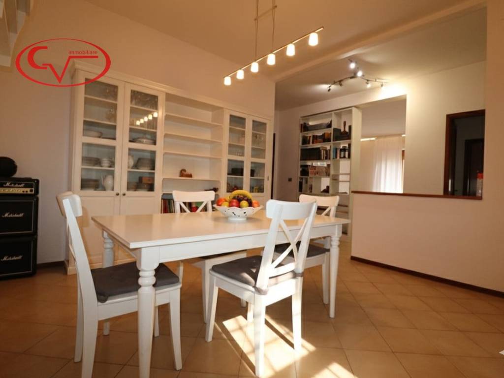 Appartamento a Montevarchi in Via Piave - Foto 4