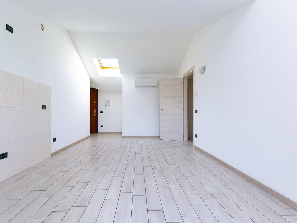 Appartamento a Cislago in Via San Giulio - Foto 2