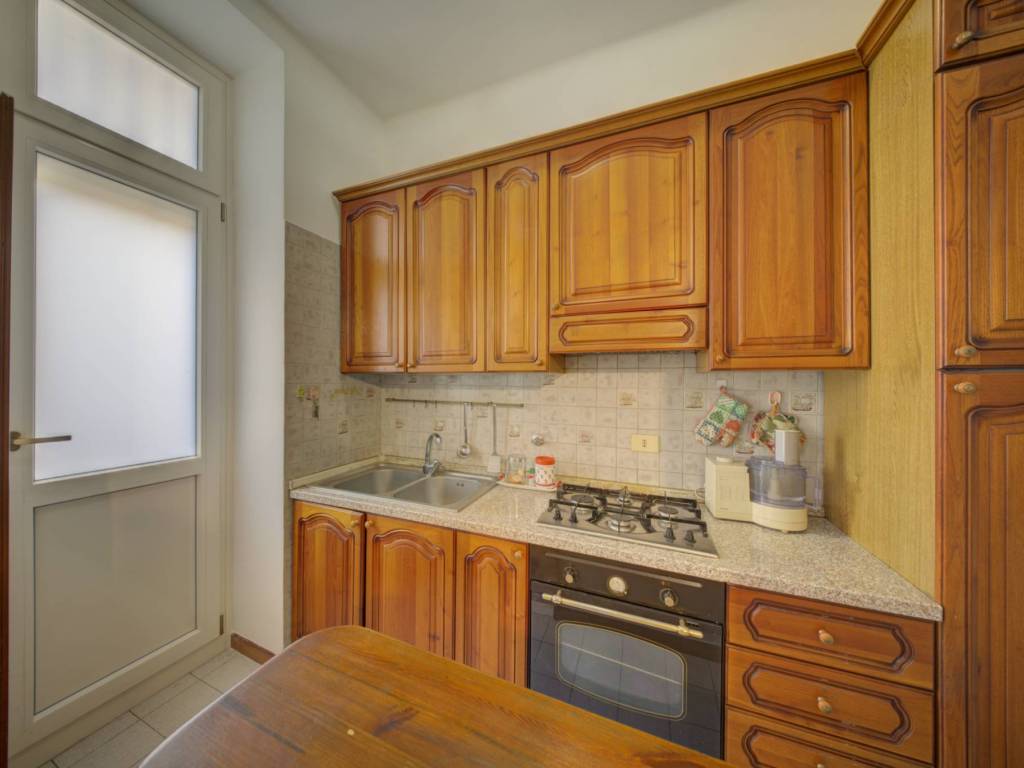 Appartamento a Torino in Via Santa Giulia, 24 - Foto 5