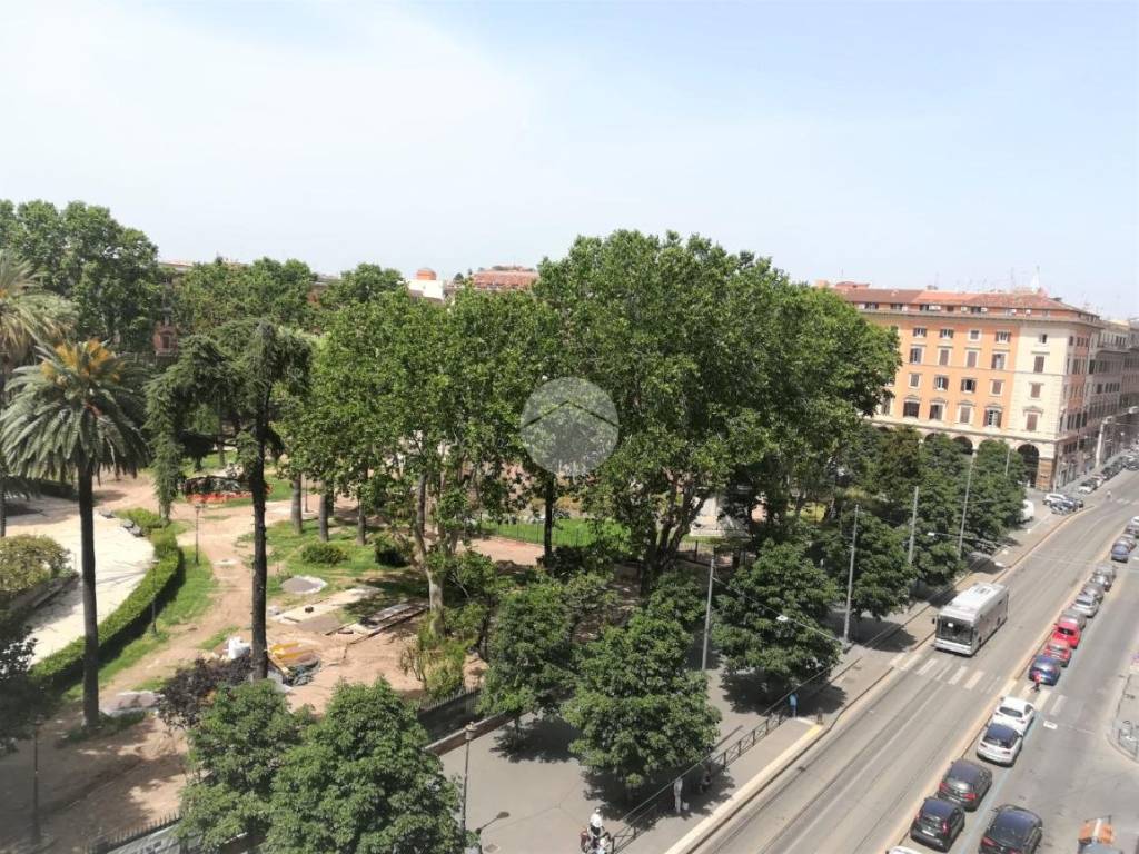 Appartamento a Roma in Piazza Vittorio Emanuele II, 35 - Foto 2