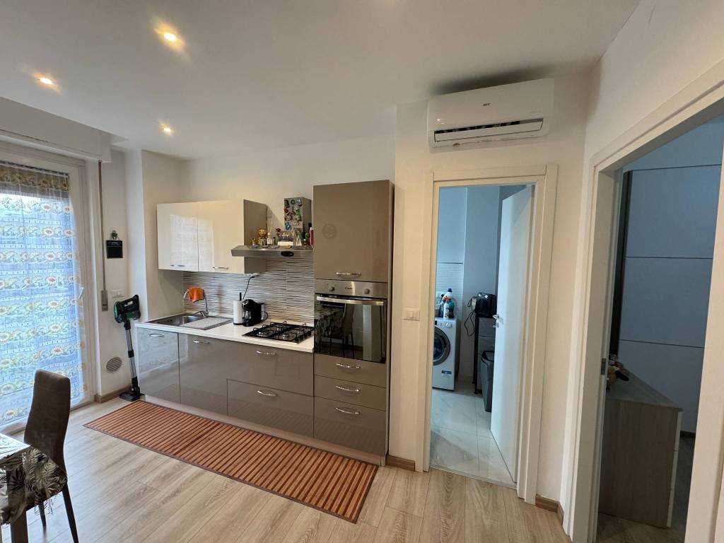 Appartamento a Alessandria in Via Isonzo, 7 - Foto 2