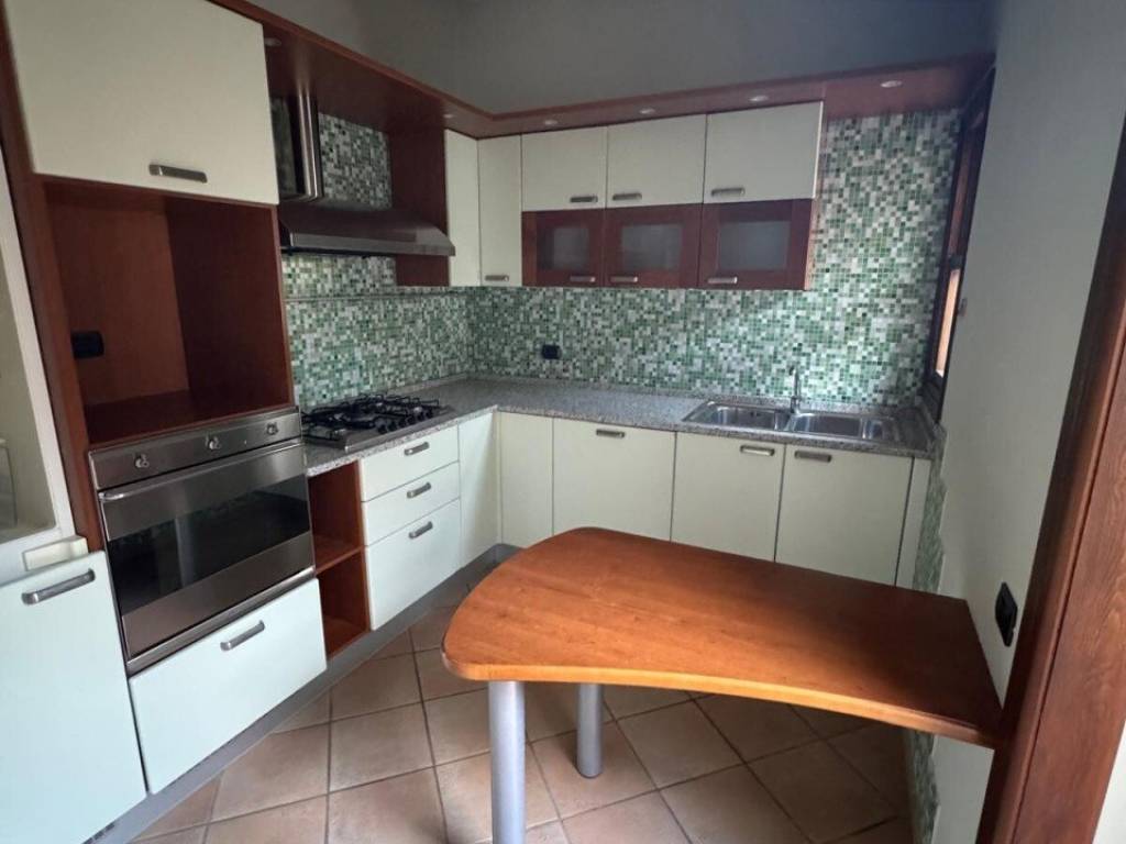 Villa a Sassuolo in VIALE MAZZINI, 317 - Foto 2