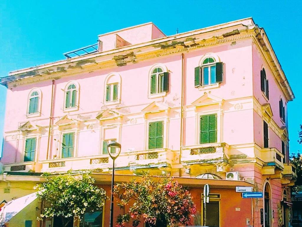 Attico / mansarda a Ladispoli in Via Duca degli Abruzzi, 127 - Foto 3