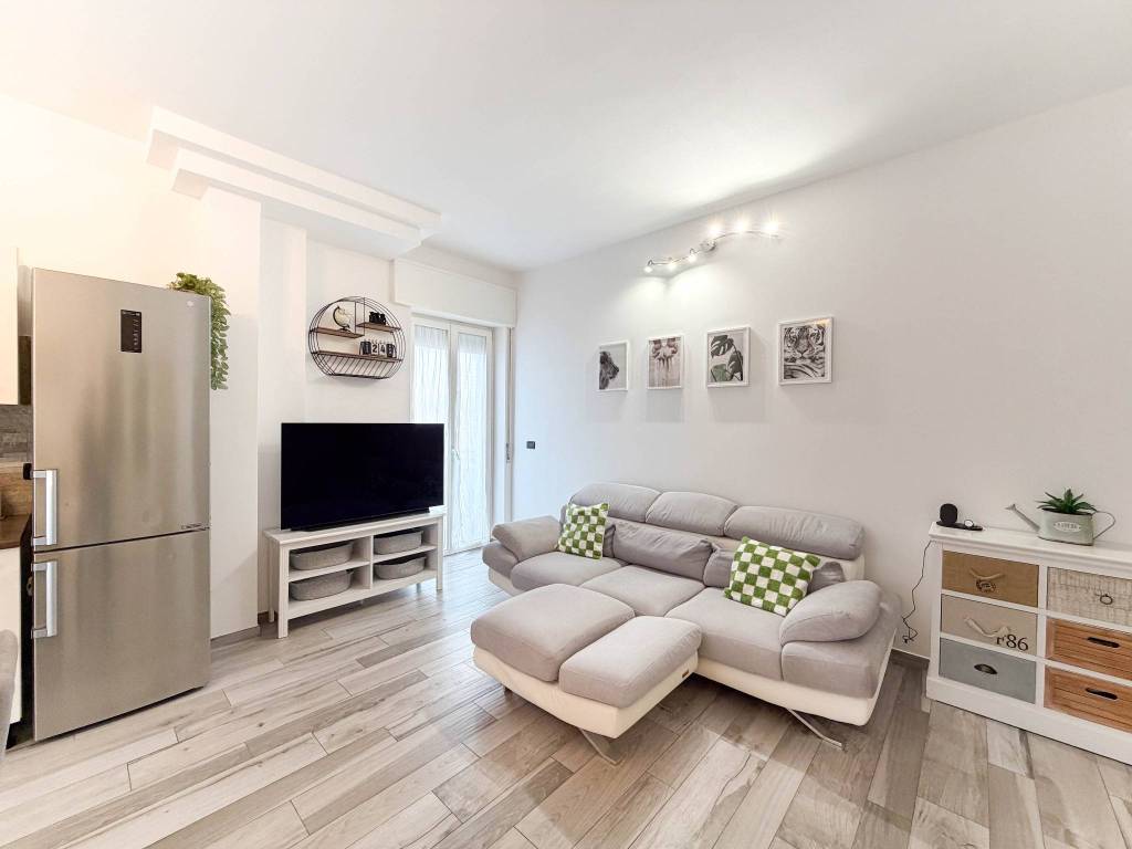 Appartamento a Verona in Via Antonio Avena - Foto 5