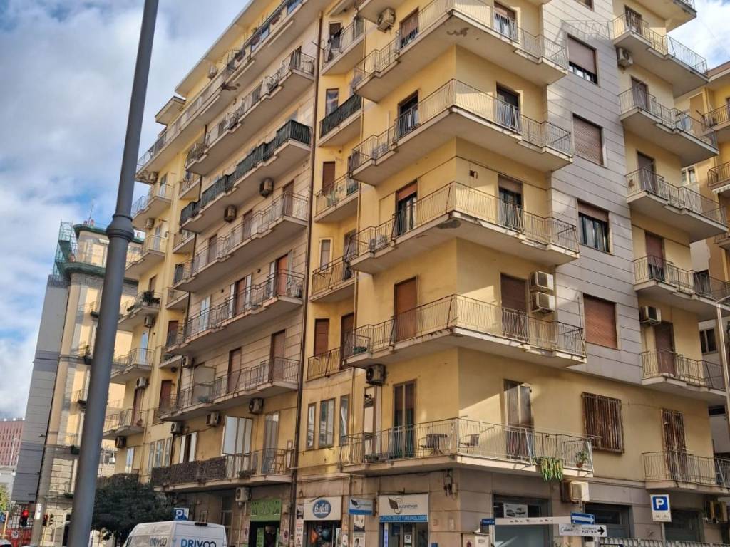 Appartamento a Salerno in Via Clemente Mauro, 13 - Foto 2