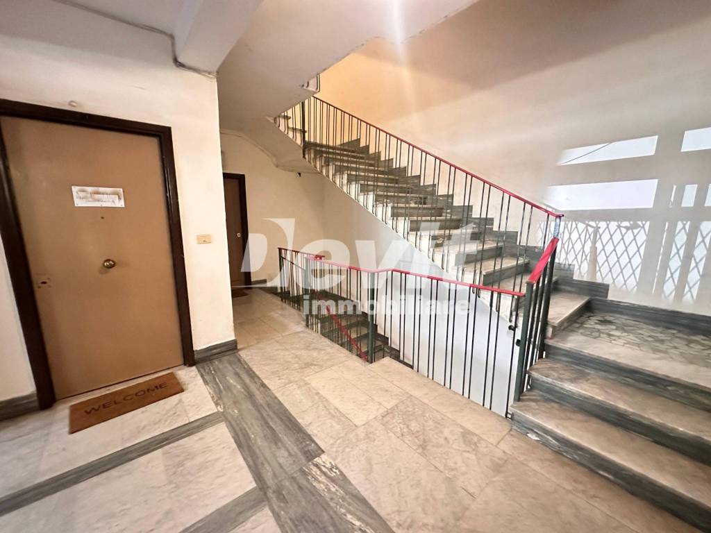 Appartamento a Napoli in Via Michelangelo Schipa - Foto 3
