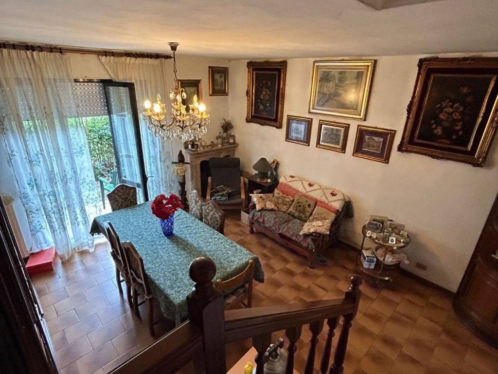 Villetta a schiera a Pietrasanta in Via Gian Lorenzo Bernini - Foto 2