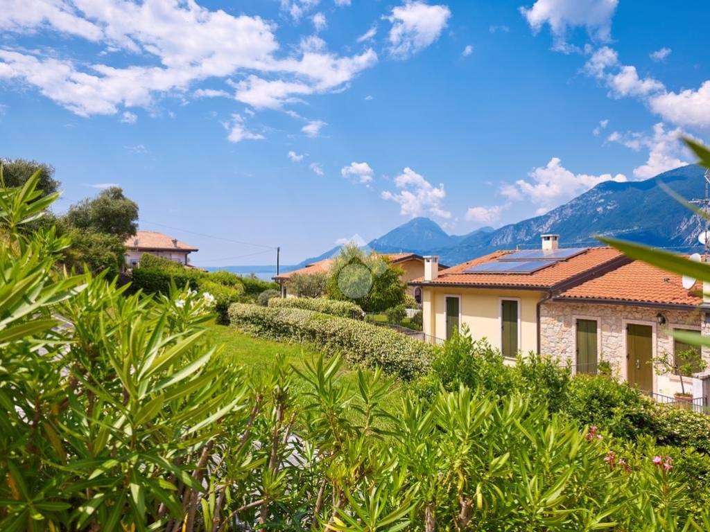 Appartamento a Brenzone sul garda in Via Tommaso Marani, 11 - Foto 4