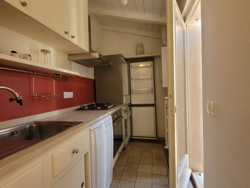 Appartamento a Perugia in Via Ulisse Rocchi - Foto 3