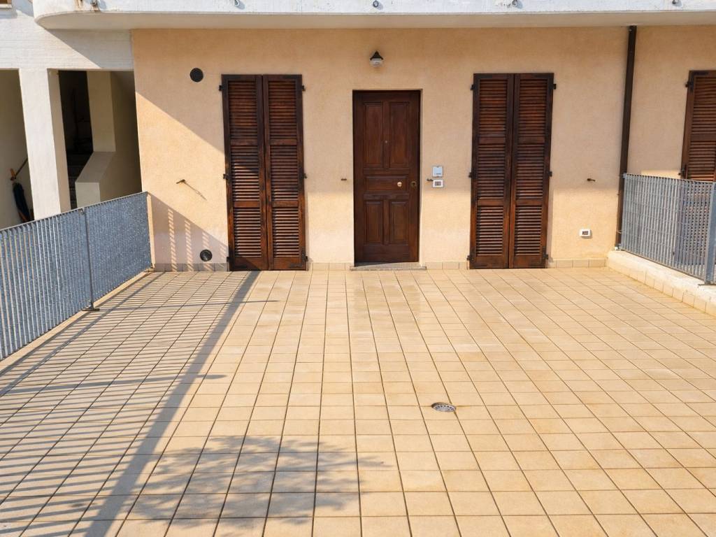 Appartamento a Montelabbate in Via Giuseppe Giusti - Foto 2