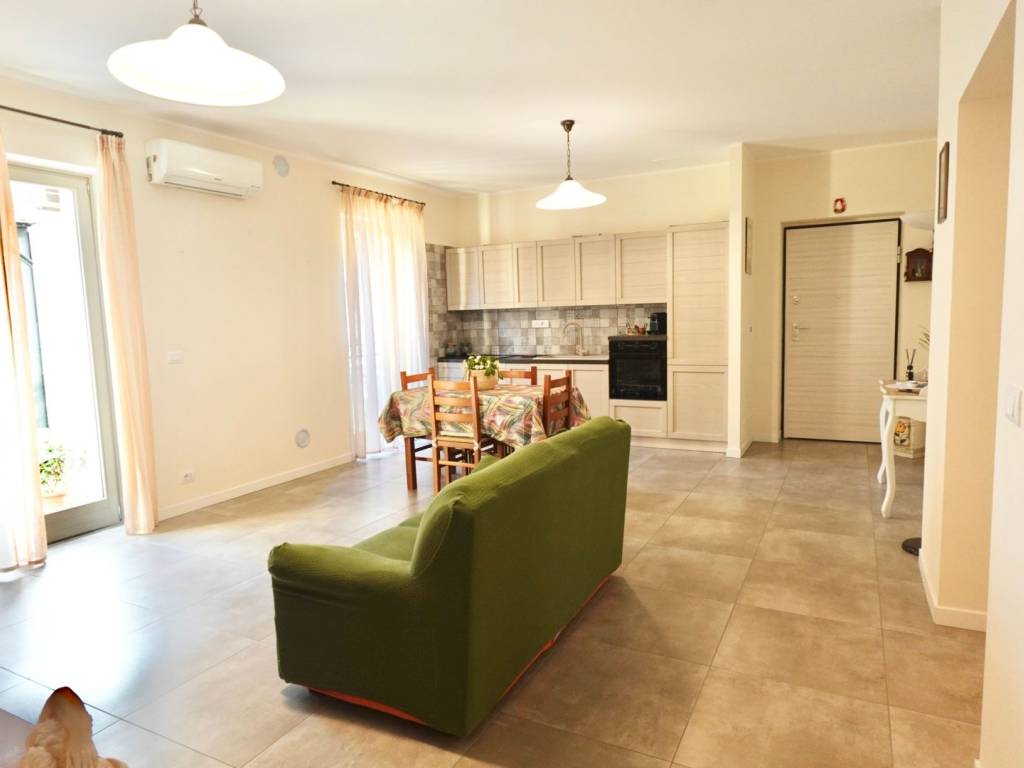 Appartamento a Torino in Corso Racconigi, 25 - Foto 2