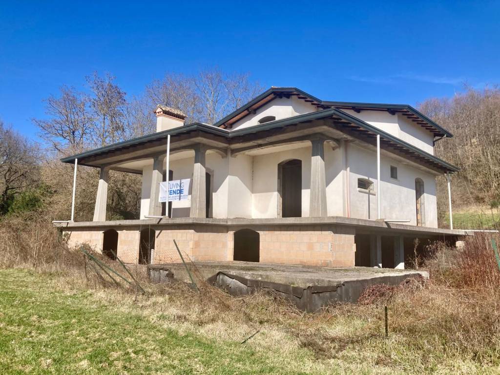 Villa a Fiuggi in Viale Michelangelo Buonarroti - Foto 5