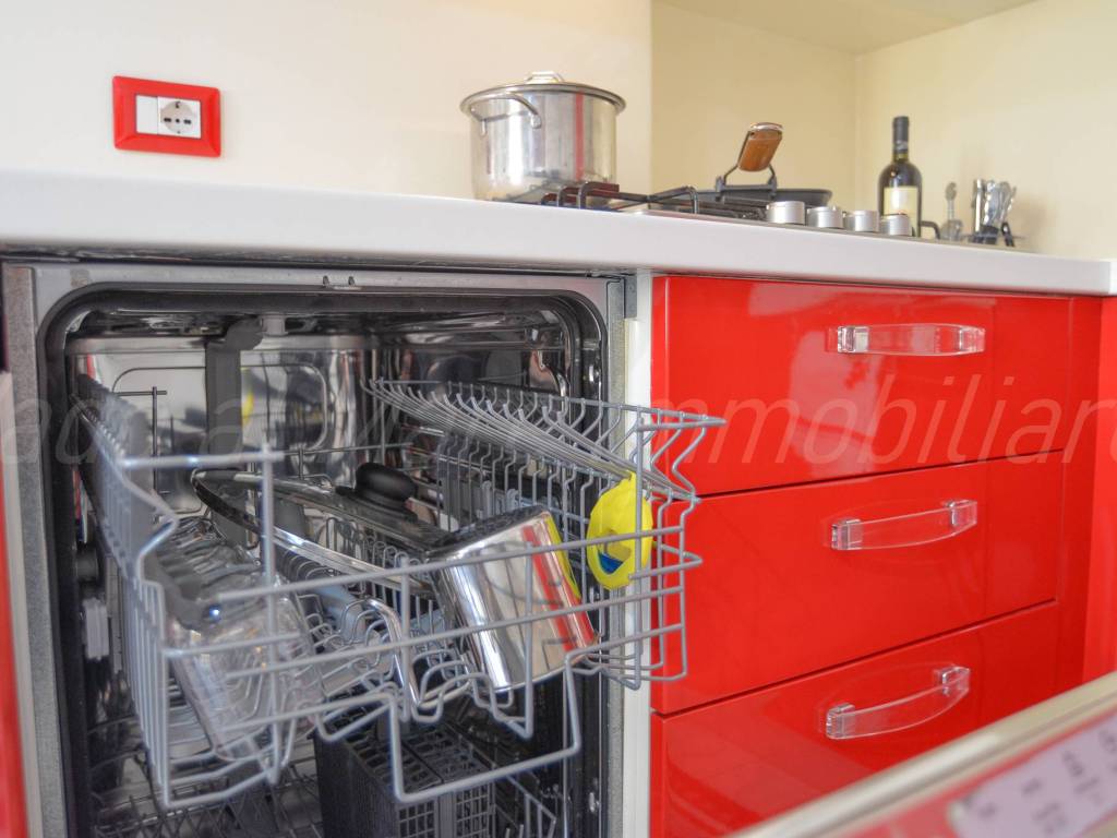 Appartamento a Vado ligure in Via Antonio Gramsci, 71 - Foto 4