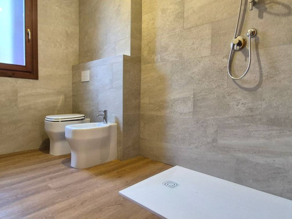 Appartamento a Romano d'ezzelino in Via Don Martino Bassani - Foto 5