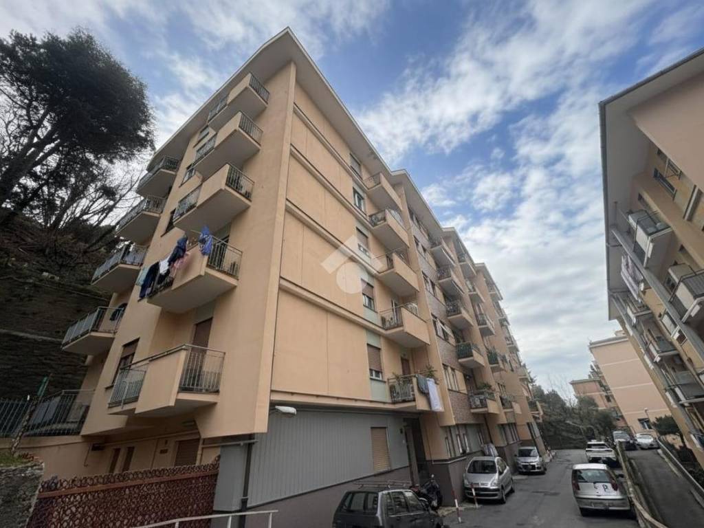 Appartamento a Genova in Via Marcello Bonacchi, 17 - Foto 2
