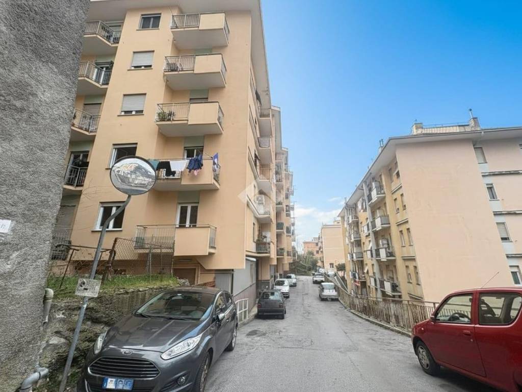 Appartamento a Genova in Via Marcello Bonacchi, 17 - Foto 3