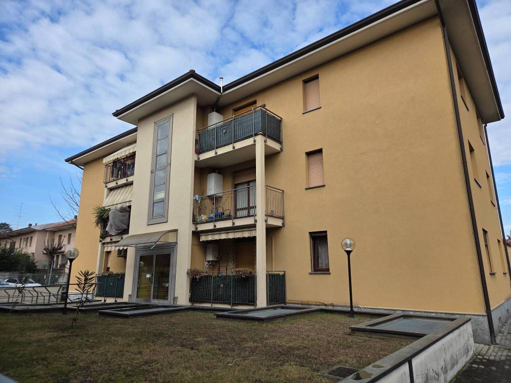 Appartamento a Cavaria con premezzo in Via 4 Novembre - Foto 3