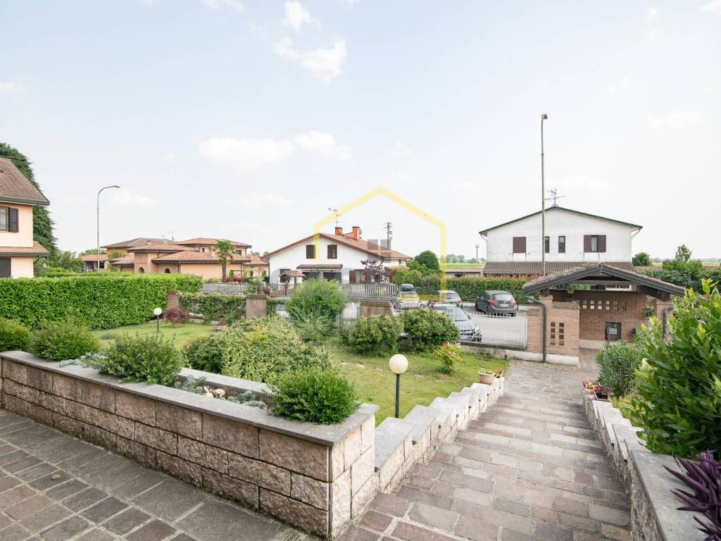 Villa a Giussago in Via Giosuè Carducci, 38 - Foto 5