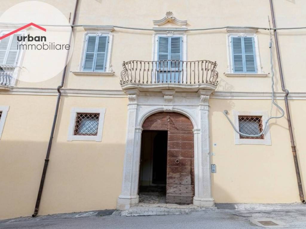 Appartamento a Pizzoli in Via Roma - Foto 2