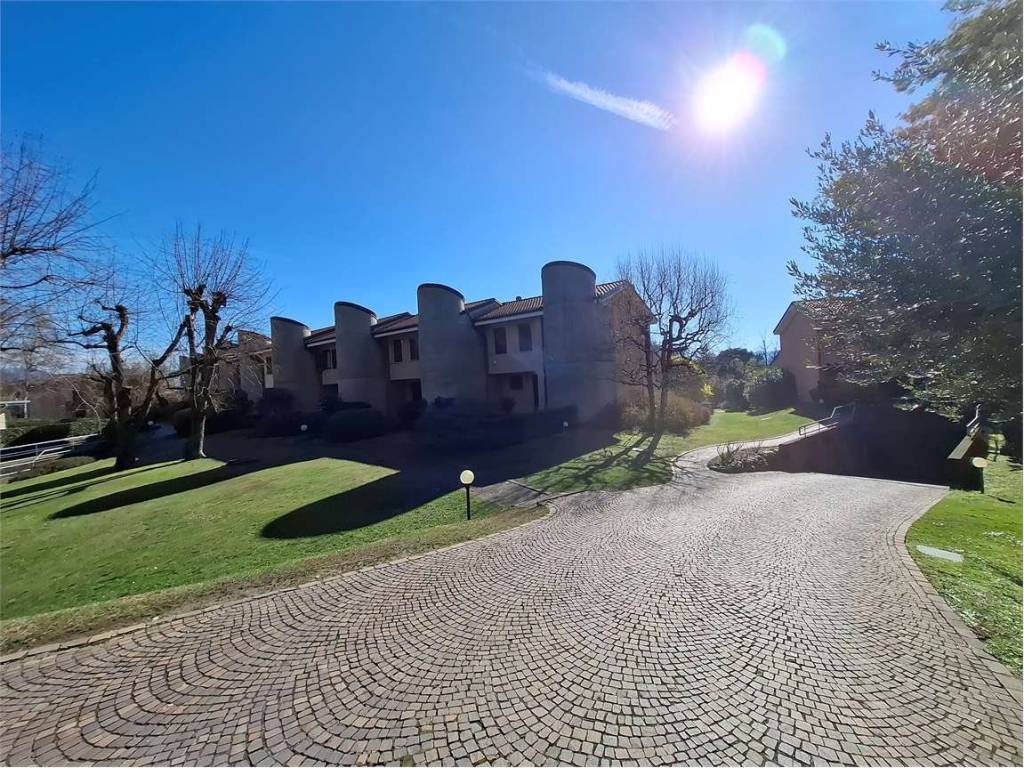 Villetta a schiera a Lesa in Via Alla Cartiera , 44 - Foto 4