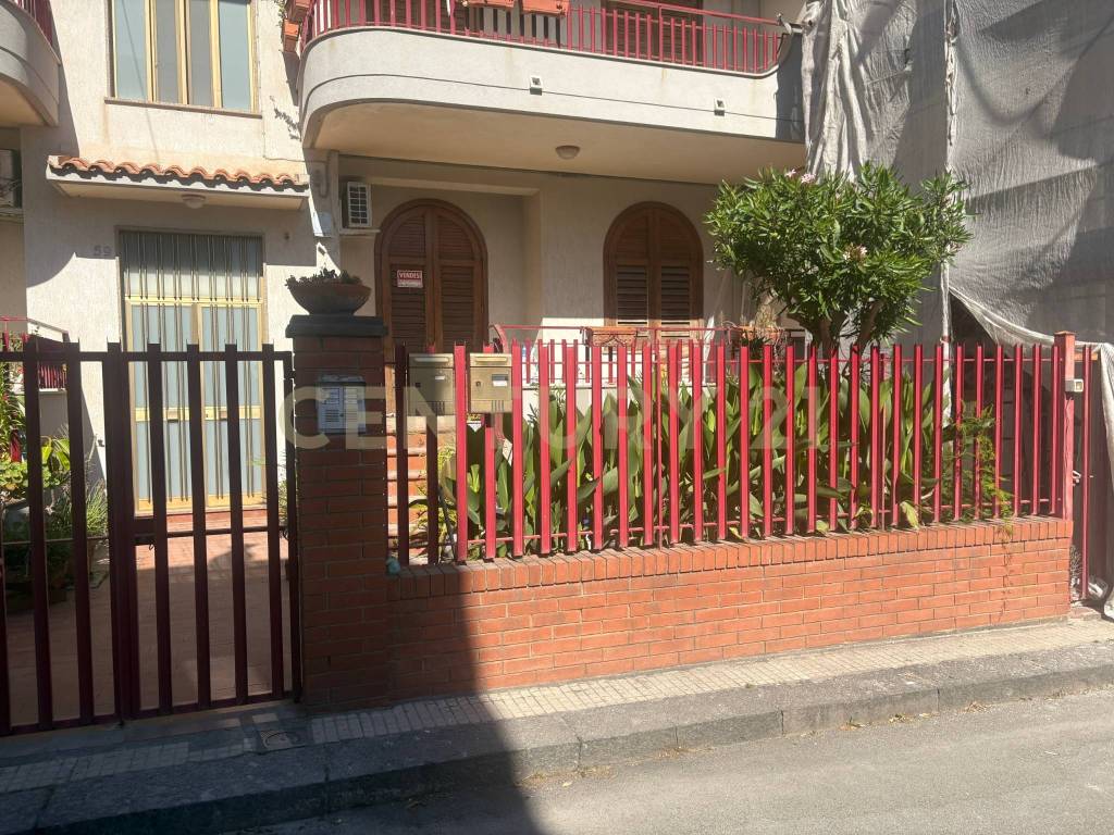 Appartamento a Riposto in Via Francesco Baracca, 59 - Foto 4