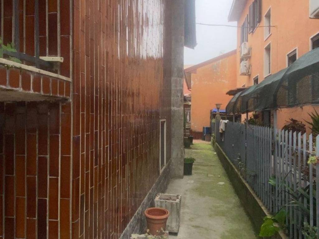 Villa a Pioltello in Via Benvenuto Cellini, 8 - Foto 4