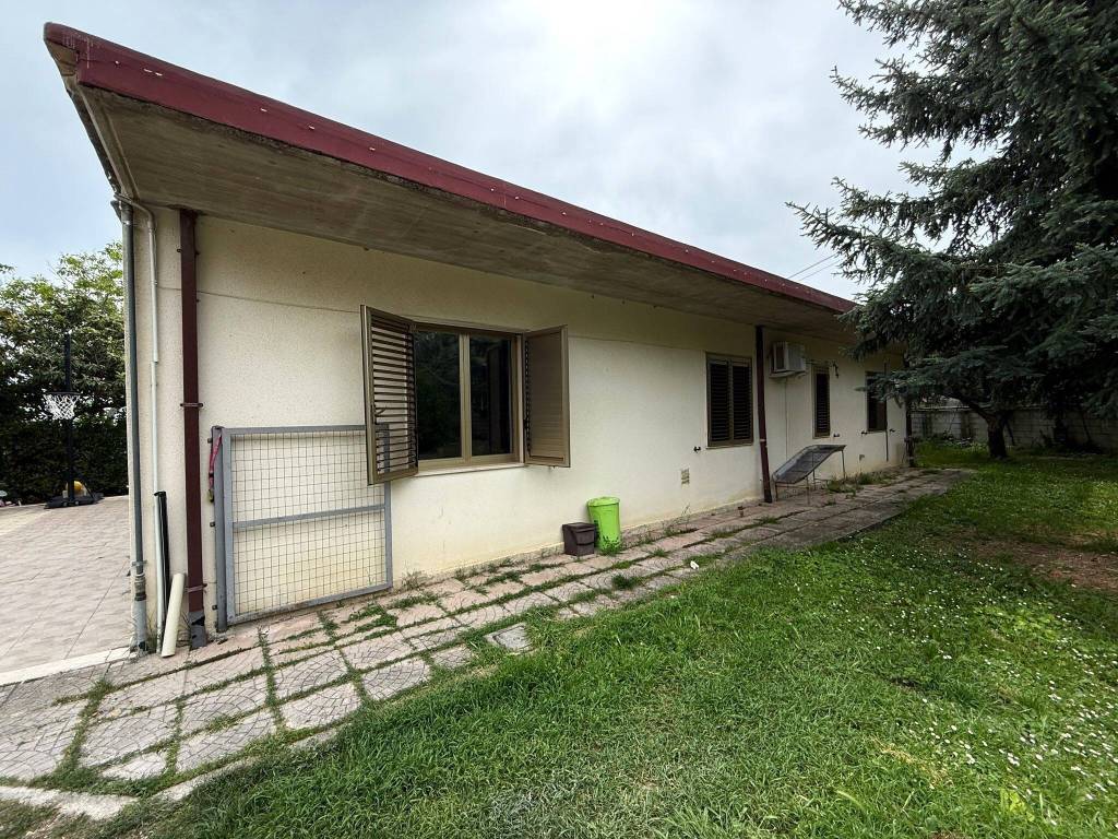 Villa a San valentino in abruzzo citeriore in Contrada Solcano, 84 - Foto 3