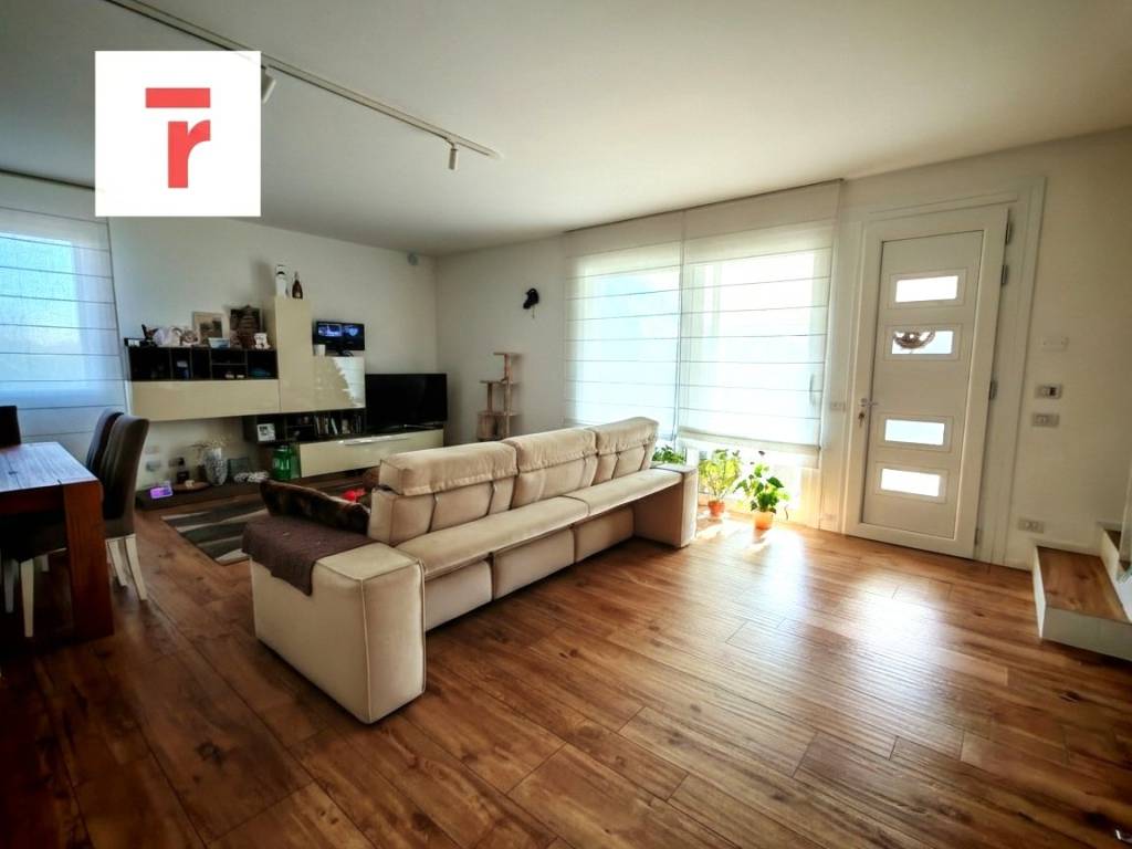 Villa a Legnaro in Via Montegrappa - Foto 2