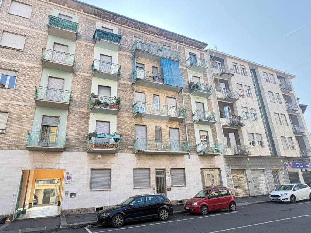 Appartamento a Torino in Via Viterbo, 142 - Foto 2