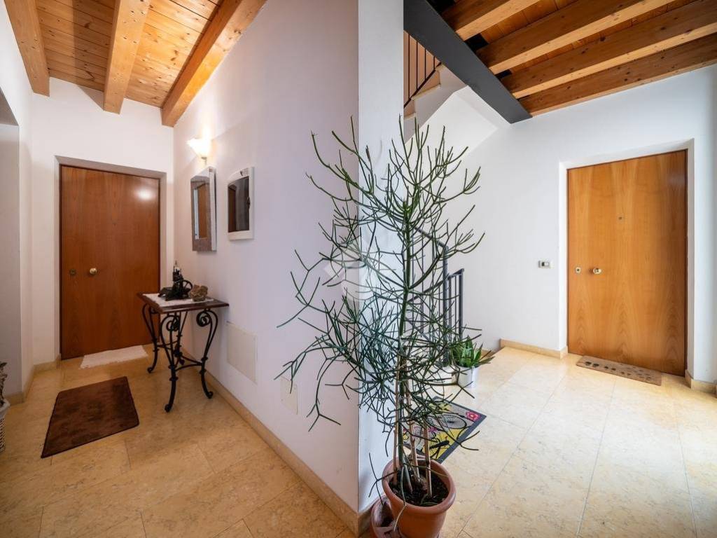 Appartamento a Soave in Via Recoaretto, 2 - Foto 2