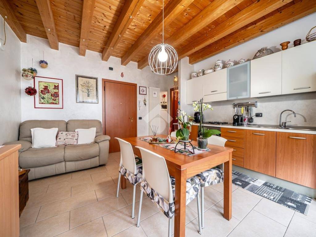 Appartamento a Soave in Via Recoaretto, 2 - Foto 4