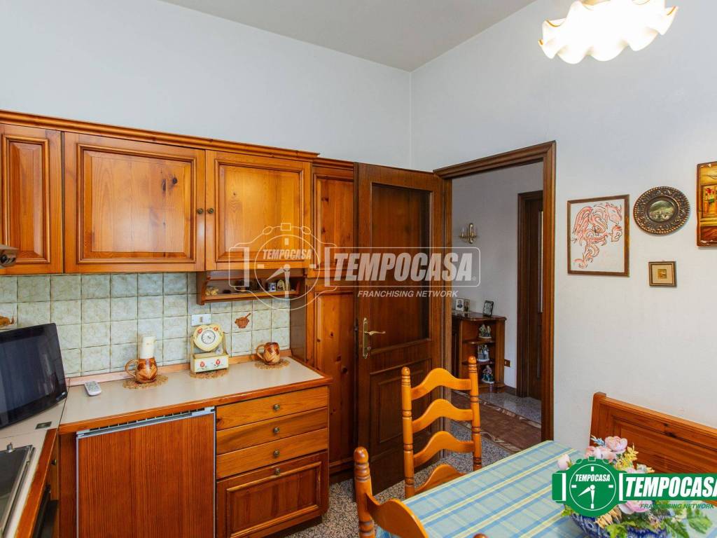 Villa a Busto arsizio in Via Archimede 5 - Foto 5