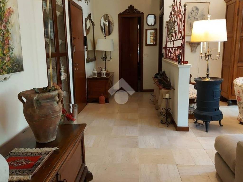 Appartamento a Bergamo in Via Cesare Battisti, 17 - Foto 5