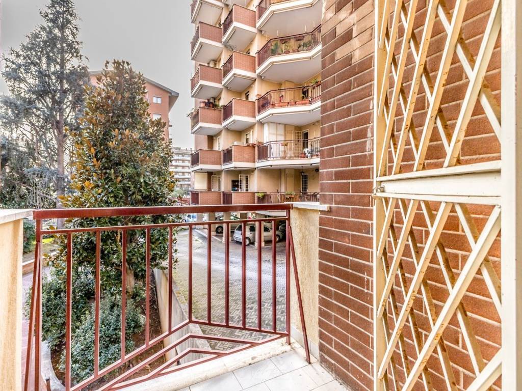 Appartamento a Roma in Viale della Grande Muraglia, 98 - Foto 3